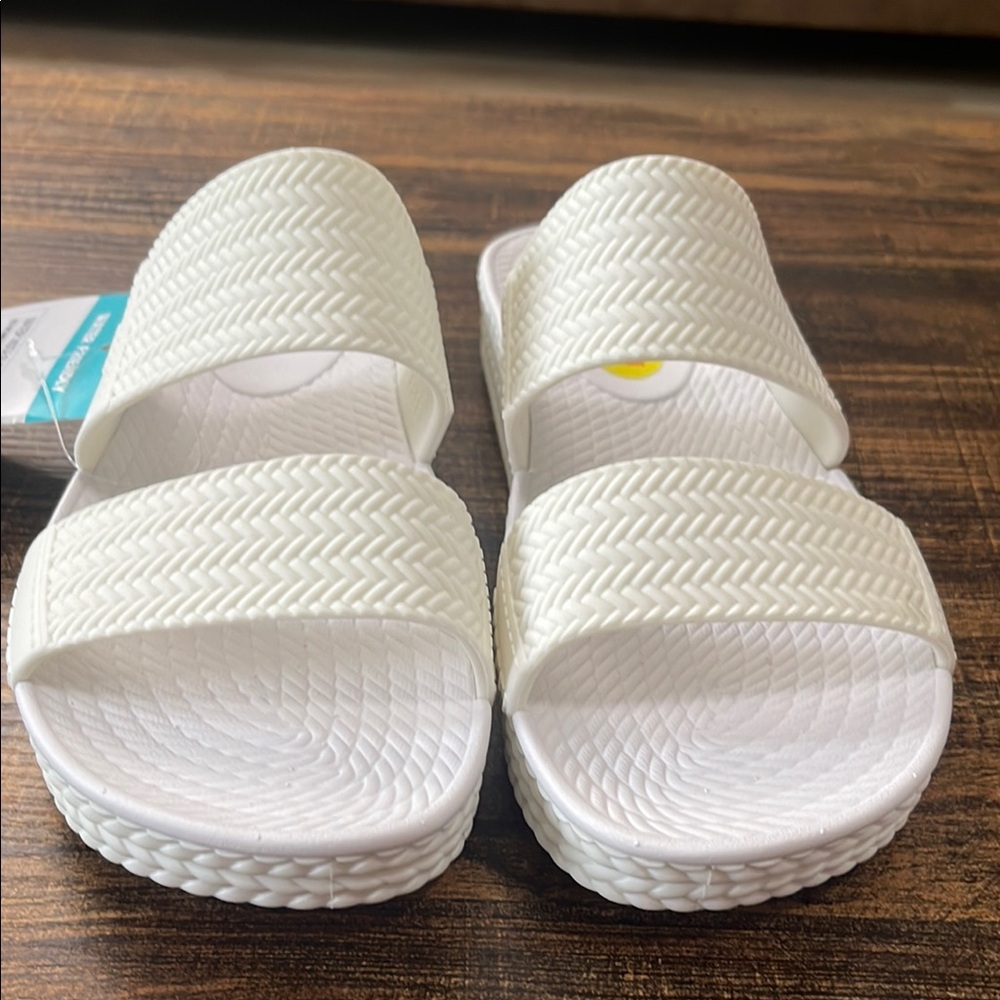 Reef Water Vista Slide US 6